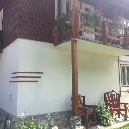 فندق Casa De Vacanta Joldes Gîrda de Sus المظهر الخارجي الصورة